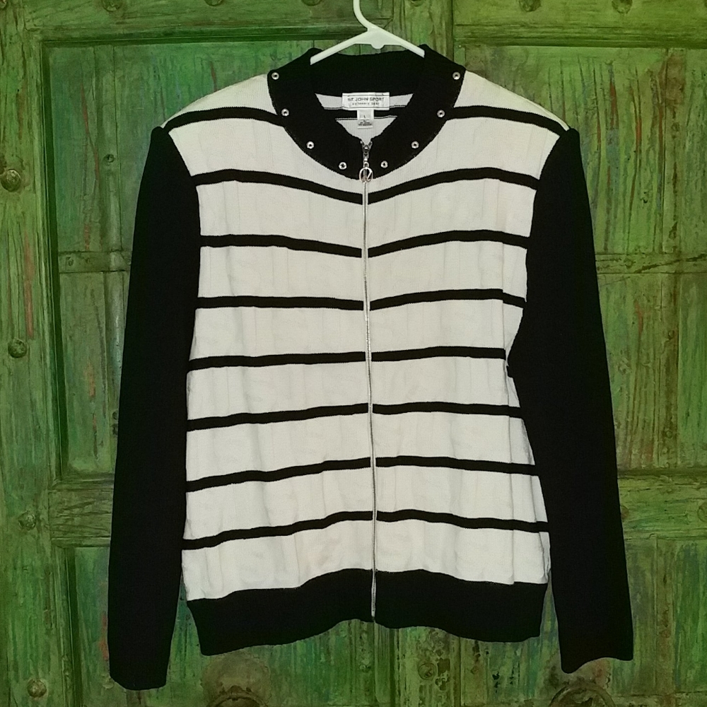 St. John Cardigan Sweater Size Large